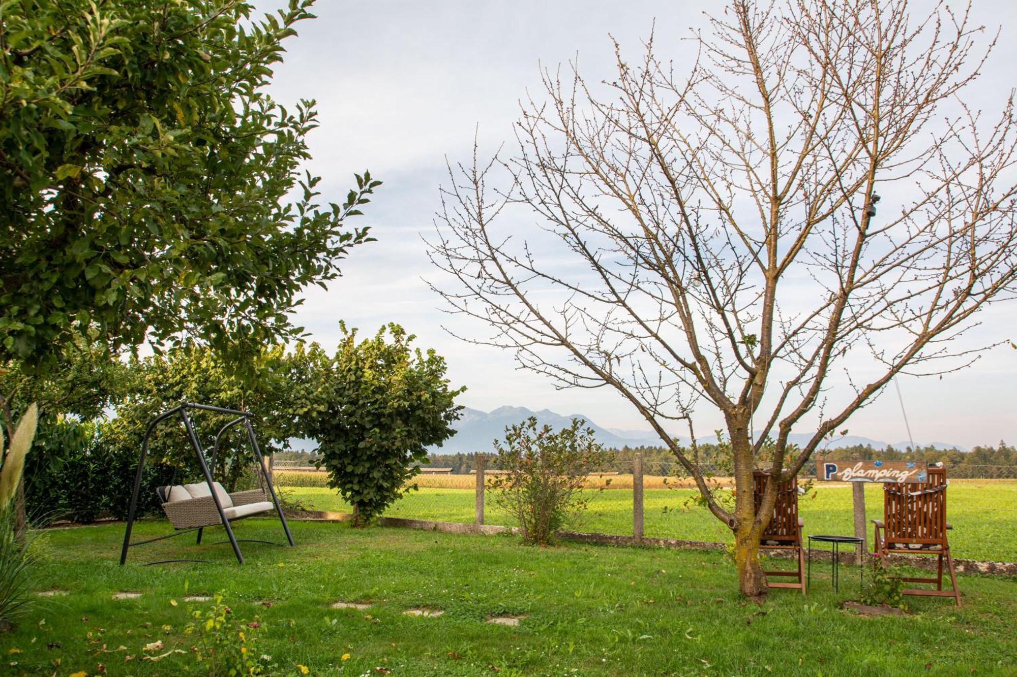 Villa Glamping With A View Smlednik Exterior foto
